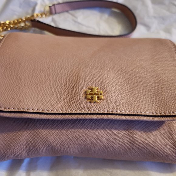 SALE $$$ NWT Leather Tory Burch Emerson Chain Wallet Crossbody flaw - Picture 2 of 11